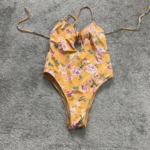 L.A Heart Swimwear One Piece Womens Small Multi Floral Backless Padded Keyhole